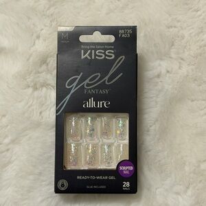 Kiss Gel Fantasy Allure Glitter Nails